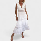 Patricia - Elegante vestido de encaje con cuello en V