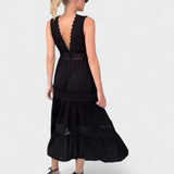 Patricia - Elegante vestido de encaje con cuello en V