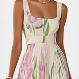 Calanthe Vestido Largo Floral Plisado con Escote Cuadrado