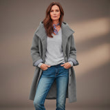 María – Elegante abrigo otoñal