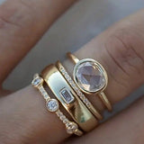 Anillo Vintage de Oro y Circonita