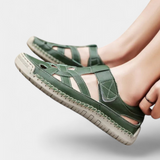Kaia Sandalias Ergonómicas de Cuero Sintético con Corte Lateral